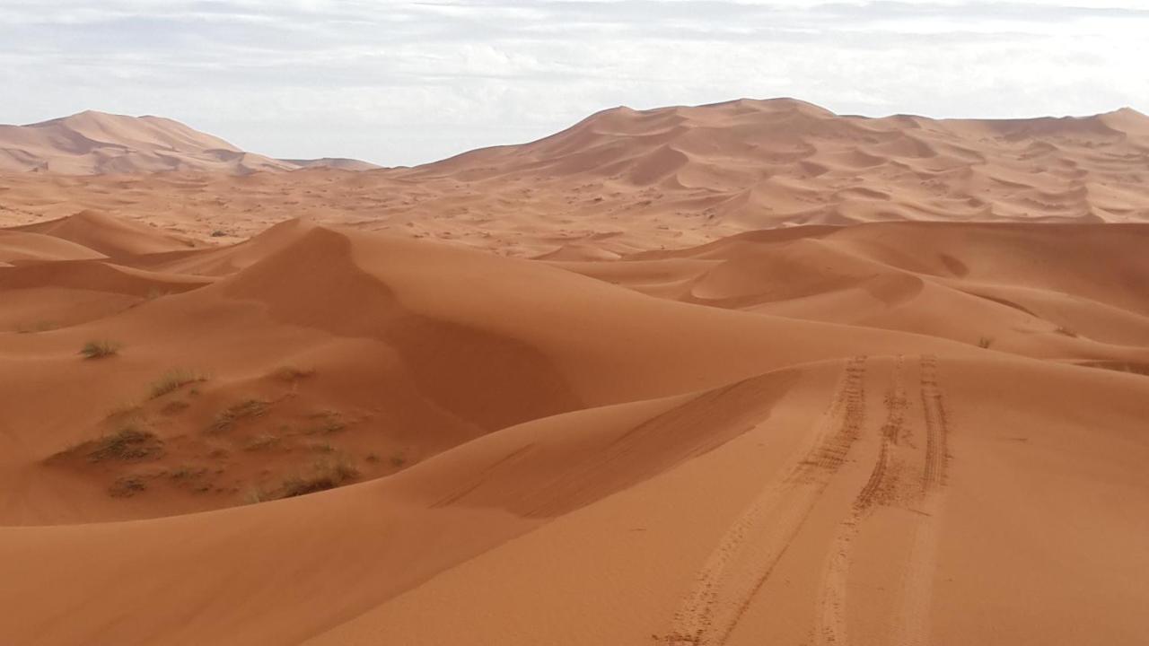 Riad Amar 메르주가 외부 사진
