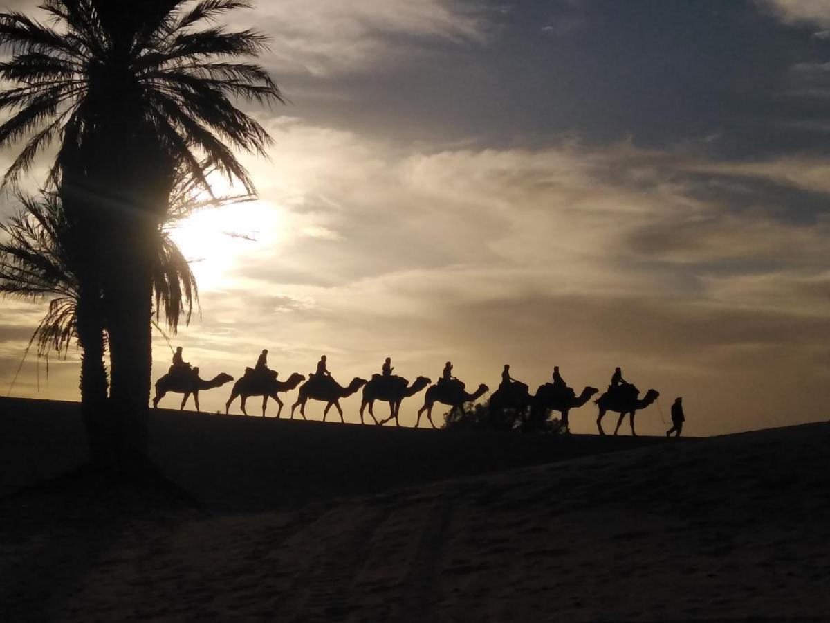 Riad Amar 메르주가 외부 사진