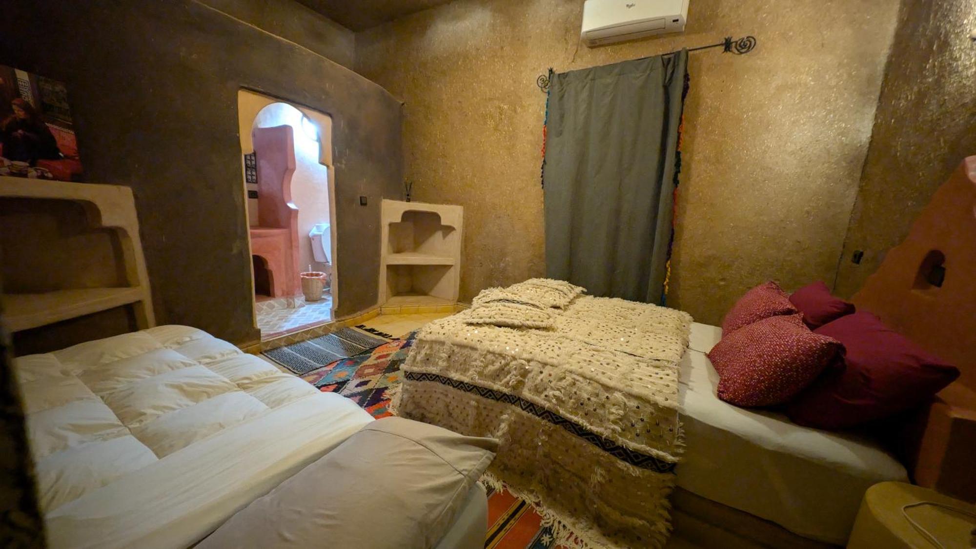 Riad Amar 메르주가 외부 사진