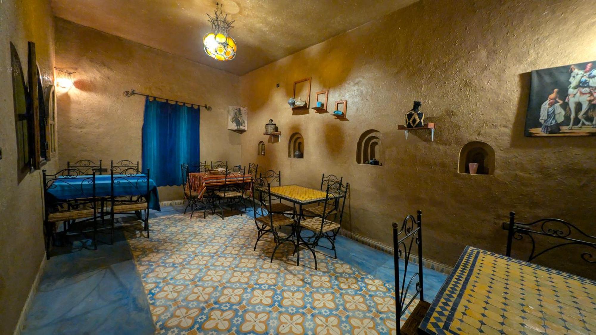 Riad Amar 메르주가 외부 사진
