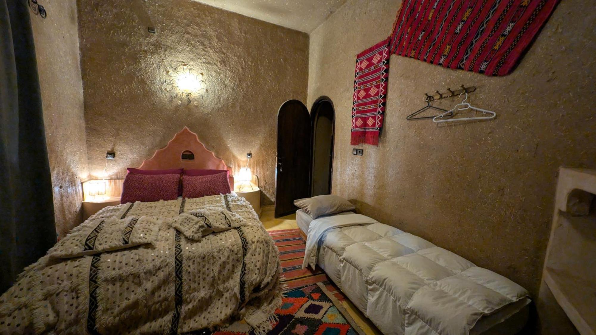 Riad Amar 메르주가 외부 사진